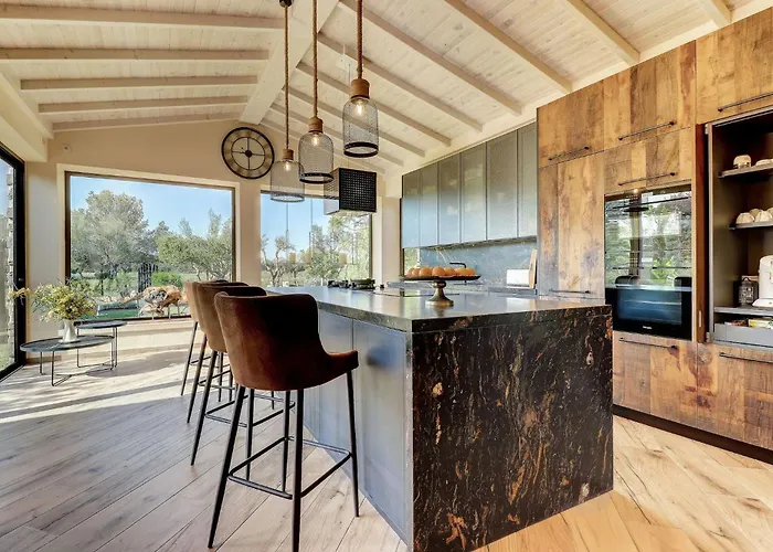 Petit Bijoux By Rentallorca