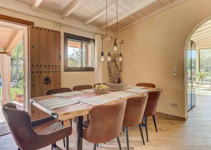 Petit Bijoux By Rentallorca *